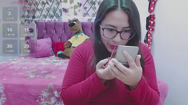 Estrella  sex online show from September 2025 08:29:01 PM