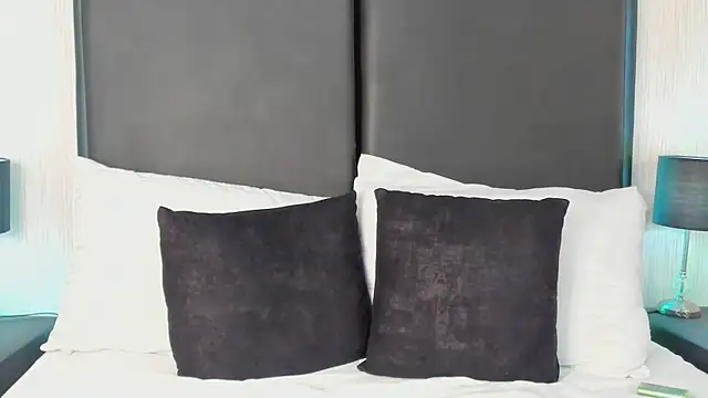JacobBikerr online show from September 2025 03:18:02 PM