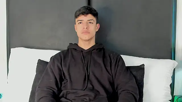 JacobBikerr online show from October 2025 11:56:02 AM