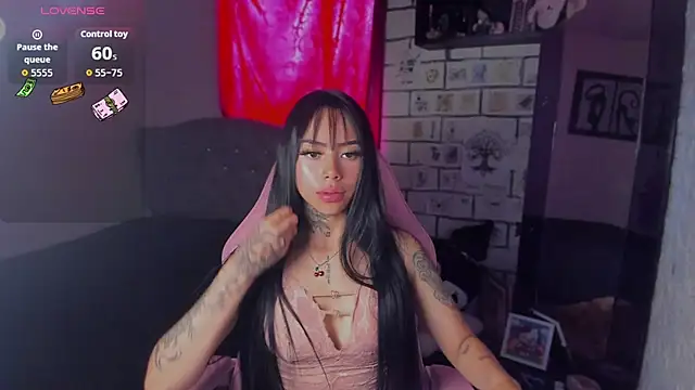 Snapshot of babee_04 chatting on October 2025 09:04:02 PM babee 04 online show from October 2025 09:04:02 PM