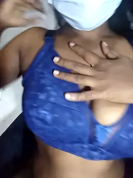 MickMicky online show from December 2025 05:05:01 PM