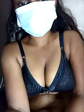 MickMicky online show from December 2025 05:40:02 AM