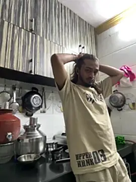 seenu2101 online show from February 2026 01:39:01 AM