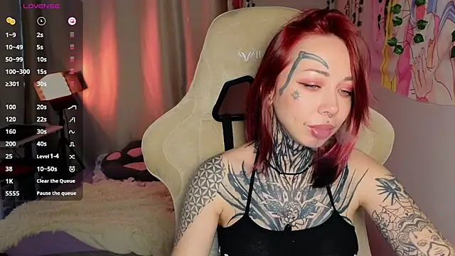 bunnykellyyy online show from June 2026 06:25:01 AM