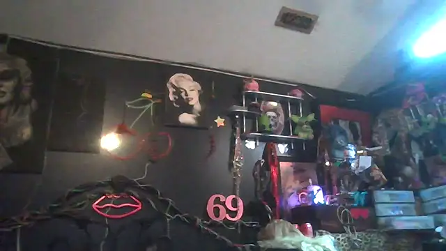 Splash Queen420 online show from February 2026 03:40:02 AM