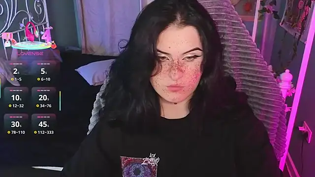 Dark Shine online show from November 2025 05:34:02 AM