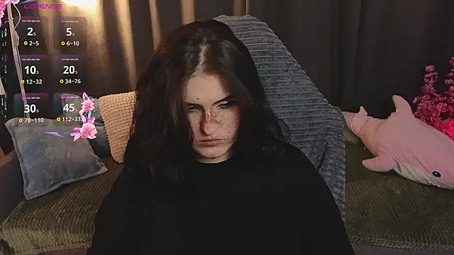 Dark Shine online show from February 2026 08:52:02 PM