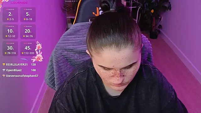 Dark Shine online show from February 2026 04:04:02 AM