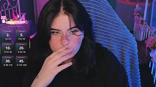 Dark Shine online show from November 2025 06:14:02 AM