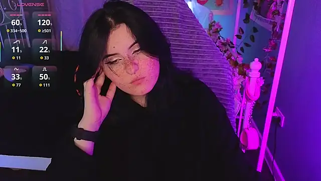 Dark Shine online show from November 2025 06:07:02 AM