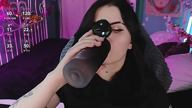 Dark Shine online show from December 2025 08:53:02 PM