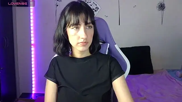 AvlieQueen online show from September 2025 05:06:02 AM