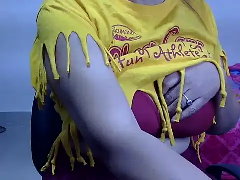 Snapshot of rekha_1508 chatting on February 2026 05:07:02 AM rekha 1508 online show from February 2026 05:07:02 AM