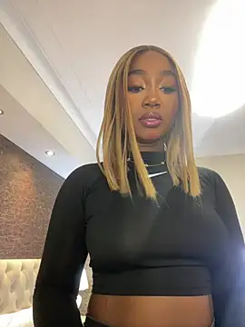 alisonn moon online show from February 2026 10:43:02 PM