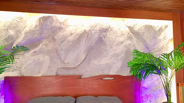 alisonn moon online show from March 2026 10:05:01 PM