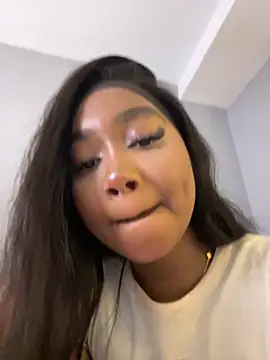 alisonn moon online show from October 2025 11:51:02 PM