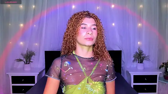 Evolet Bee online show from February 2026 12:18:02 PM