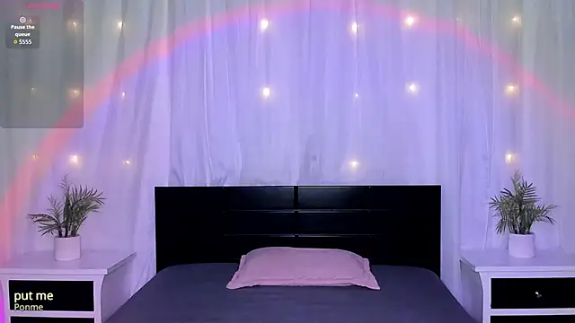 Evolet Bee online show from March 2026 12:42:02 PM