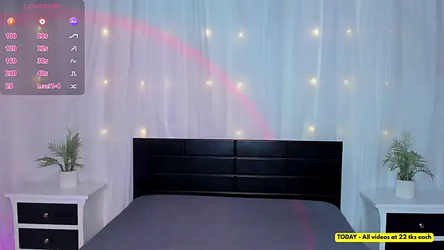 Evolet Bee online show from May 2026 12:35:02 PM
