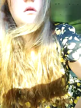 Snapshot of Love86Emily chatting on September 2025 02:57:01 PM Love86Emily online show from September 2025 02:57:01 PM
