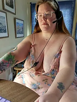 Love86Emily online show from April 2026 05:30:02 PM