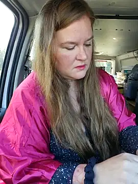 Love86Emily online show from November 2025 03:48:01 PM