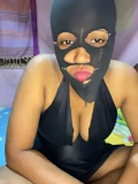 Snapshot of Sadaru_ chatting on October 2025 02:07:02 PM Sadaru  online show from October 2025 02:07:02 PM