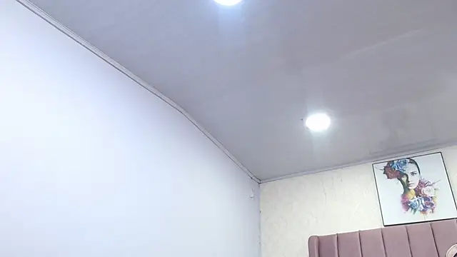 AriannaAdames online show from April 2026 12:34:01 PM