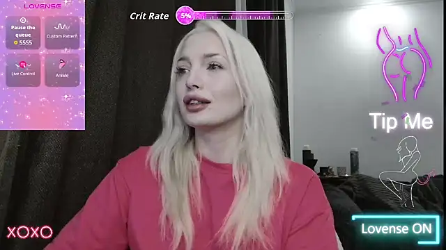 Snapshot of SpaceMarsi chatting on December 2025 08:28:02 PM SpaceMarsi online show from December 2025 08:28:02 PM