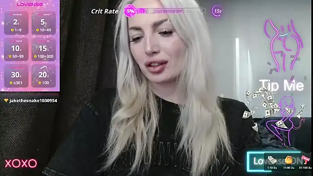 Snapshot of SpaceMarsi chatting on November 2025 03:21:02 AM SpaceMarsi online show from November 2025 03:21:02 AM