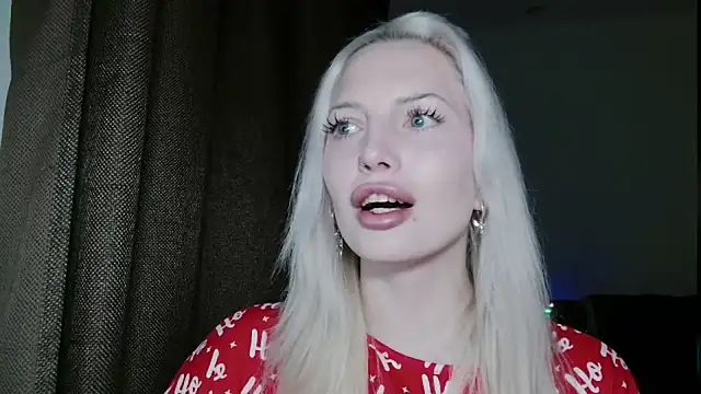 Snapshot of SpaceMarsi chatting on January 2026 10:24:01 PM SpaceMarsi online show from January 2026 10:24:01 PM