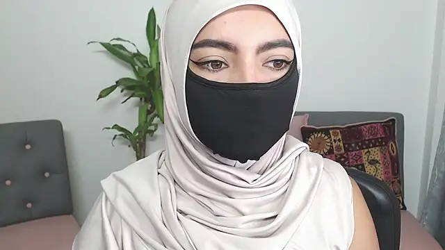 jade nassar online show from November 2025 11:21:02 PM