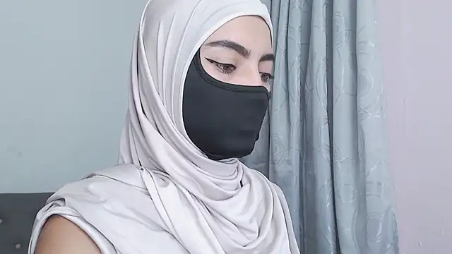 jade nassar online show from December 2025 09:07:02 PM