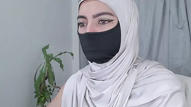 jade nassar online show from April 2026 01:01:01 PM