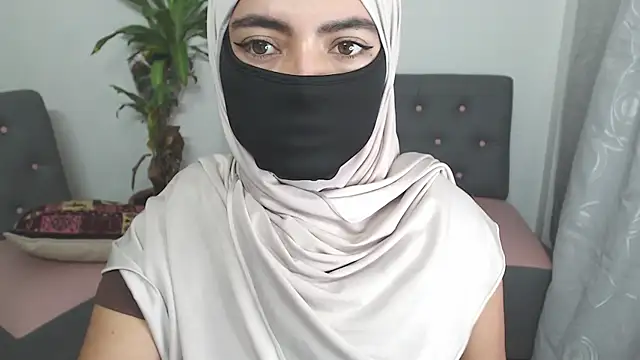 Snapshot of jade_nassar chatting on September 2025 11:43:01 PM jade nassar online show from September 2025 11:43:01 PM