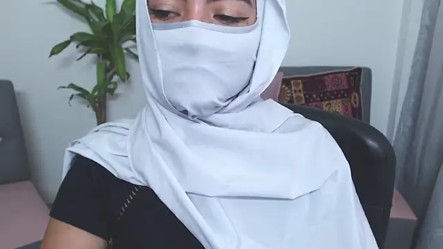 jade nassar online show from November 2025 12:04:01 AM