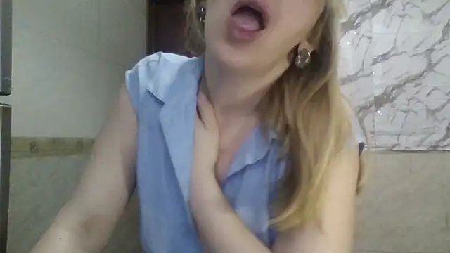 MiyaHottie online show from February 2026 02:45:02 AM