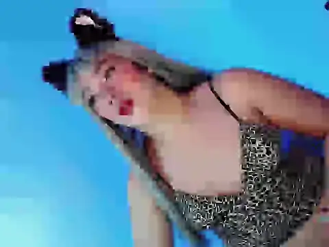 your hottest kim online show from November 2025 12:48:01 AM