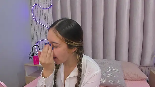 SamanthaPeachss online show from January 2026 11:59:02 AM