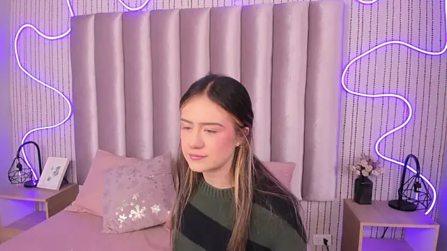 SamanthaPeachss online show from November 2025 12:09:02 PM