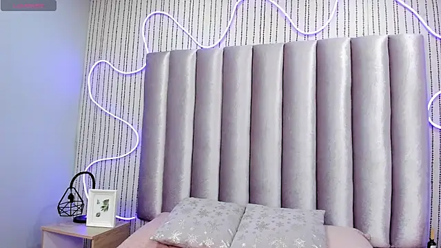 SamanthaPeachss online show from February 2026 11:53:02 AM