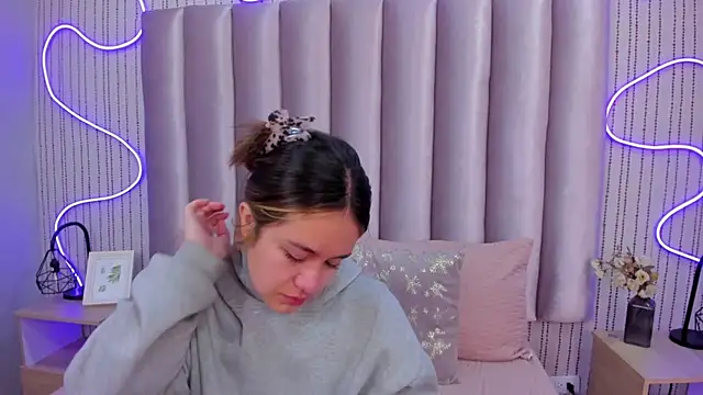 SamanthaPeachss online show from November 2025 11:47:02 AM