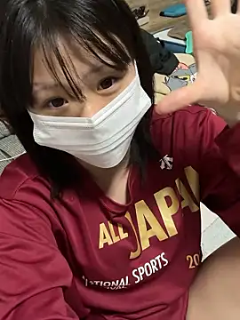 Snapshot of kabikabi_makaron chatting on May 2026 04:40:01 AM kabikabi makaron online show from May 2026 04:40:01 AM