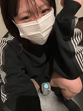 Snapshot of kabikabi_makaron chatting on May 2026 03:34:01 AM kabikabi makaron online show from May 2026 03:34:01 AM
