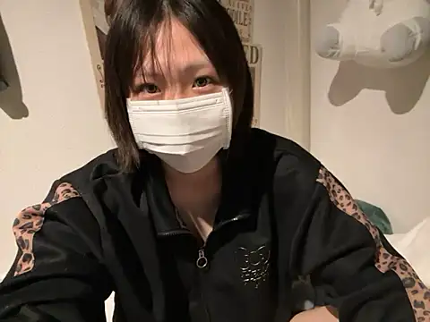 Snapshot of kabikabi_makaron chatting on November 2025 12:16:01 PM kabikabi makaron online show from November 2025 12:16:01 PM