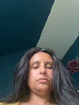Angelaarayexx online show from May 2026 08:41:02 AM