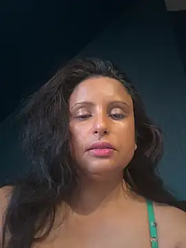 Angelaarayexx online show from April 2026 05:10:02 AM
