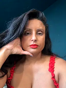 Angelaarayexx online show from October 2025 12:35:01 PM