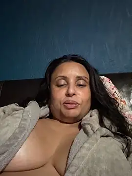 Angelaarayexx online show from December 2025 11:05:02 PM