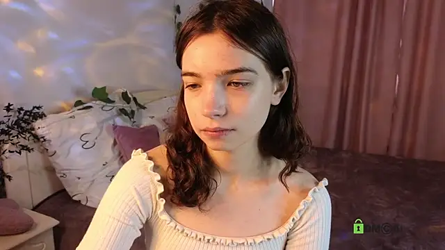 Evi Brook online show from September 2025 06:39:02 AM
